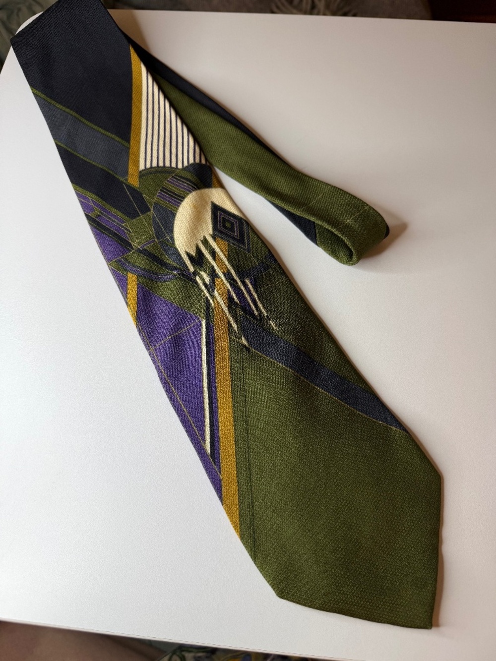 Vintage Frank Lloyd Wright 'Frozen Spheres' Silk Italy Necktie 58" Long